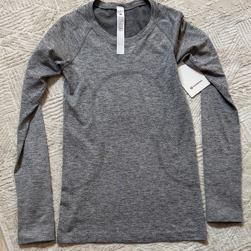 lululemon athletica Gray Long Sleeve Tee